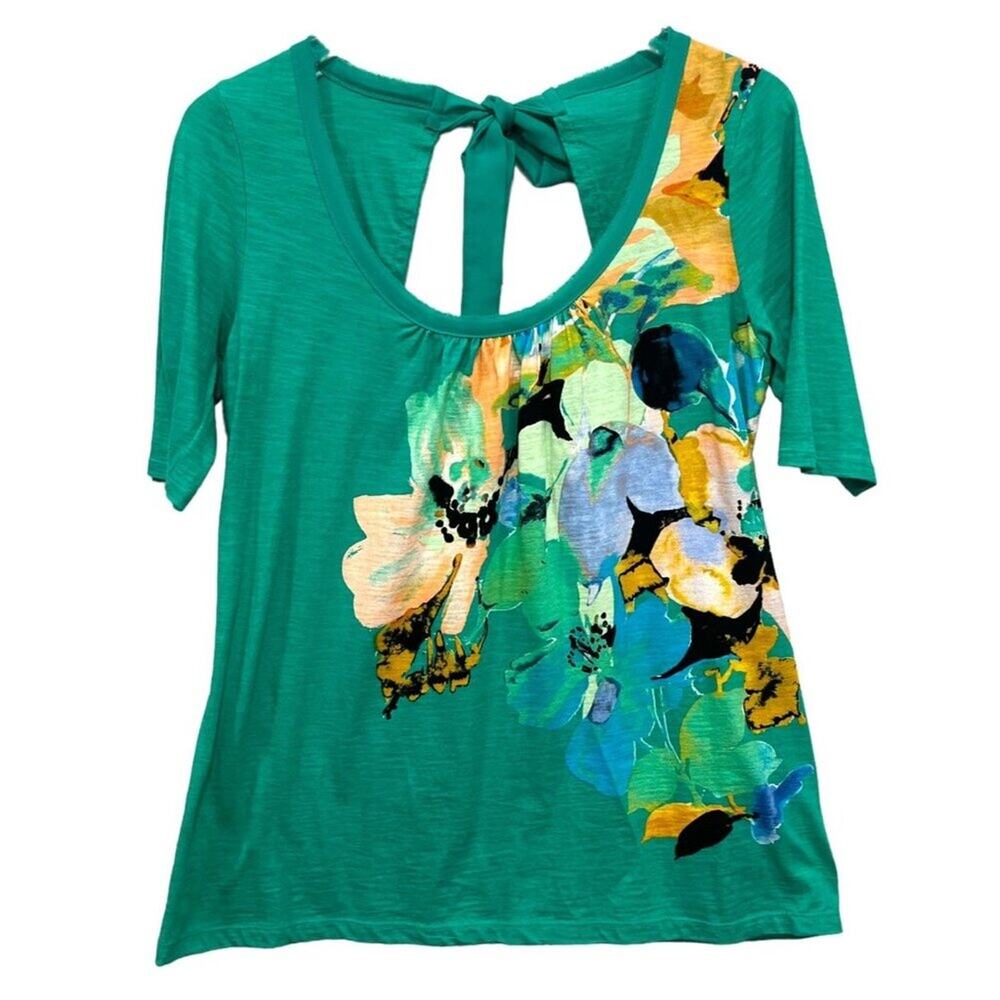 Anthro Akemi+Kin Floral Blouse‎ Top Open Back Green Size S Viscose Blend